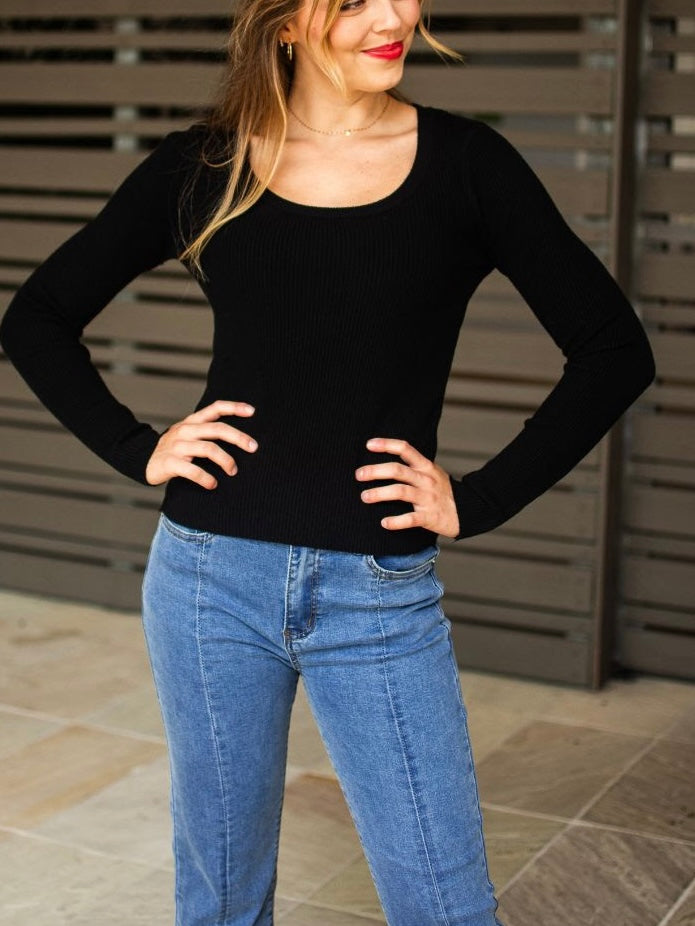 Rib Scoop Neck Jumper- Black