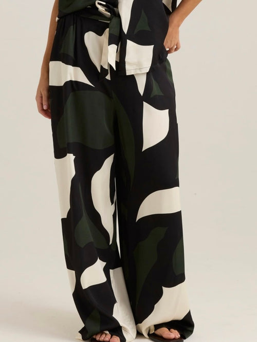 Tarni Satin Pant- Iris Abstract