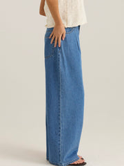 Yara Slack Pleat Jean- Classic Blue Wash